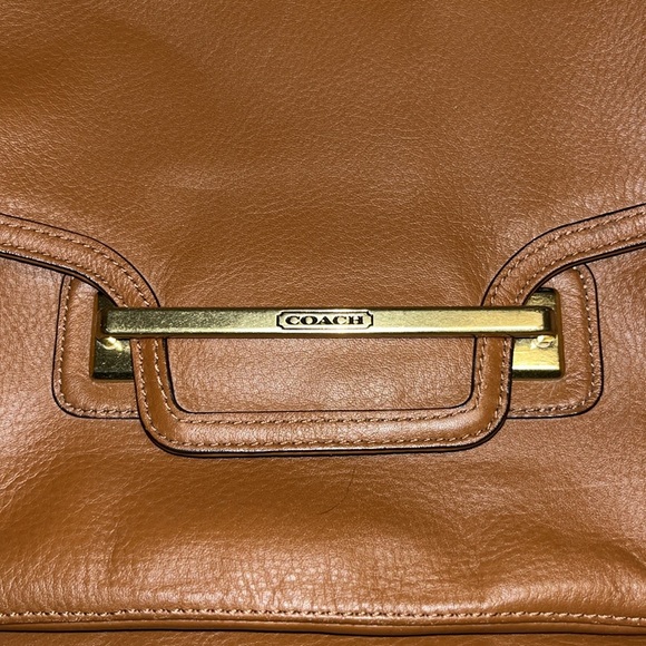 Coach Vintage Taylor Brown Leather Flap Bag - Picture 4 of 9
